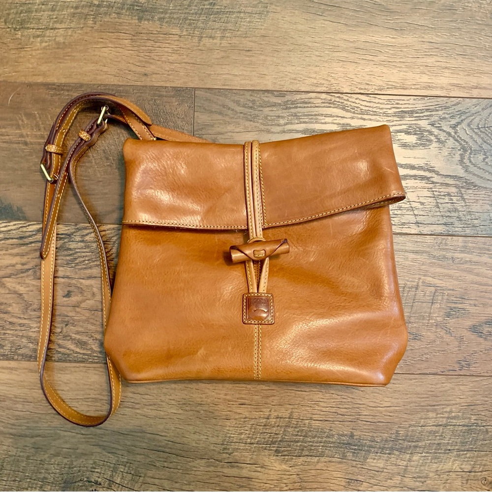 Dooney & Bourke Florentine Medium Toggle Crossbody
